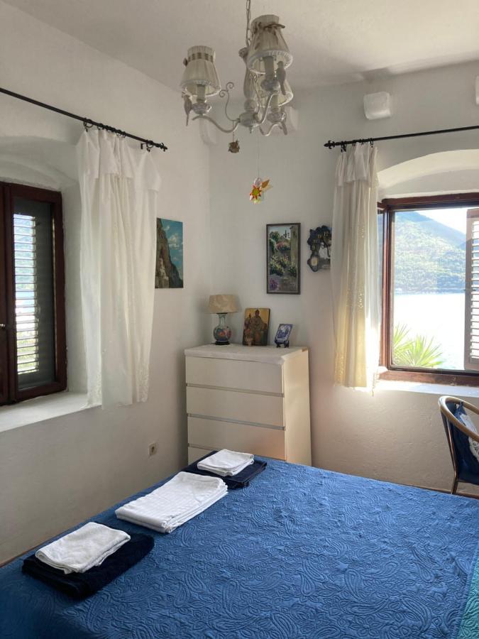 Be Happy In Perast Apartment Exterior photo