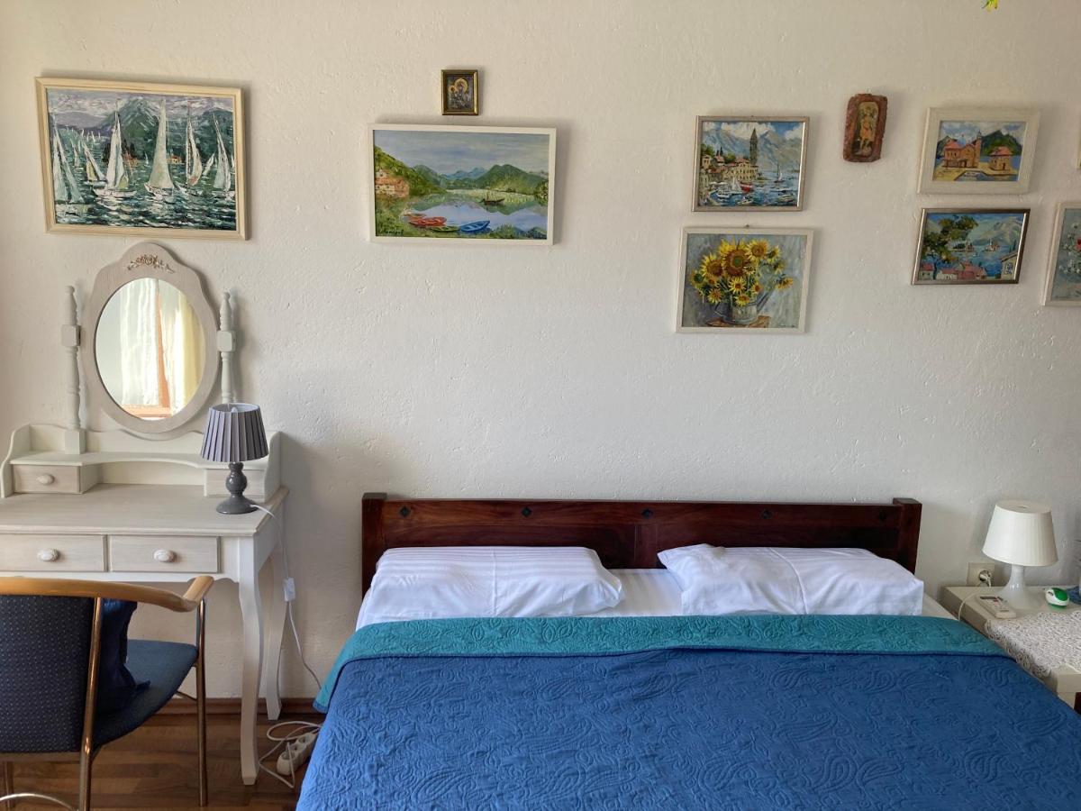 Be Happy In Perast Apartment Exterior photo
